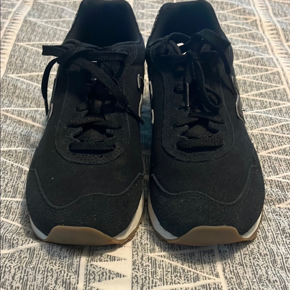 Black Casual Sneakers with Gum Soles